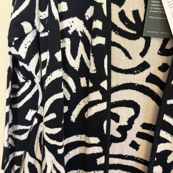 SKFK Skunkfunk Black and White Floral Knit Open Cardigan Duster Sx S - Picture 6 of 10